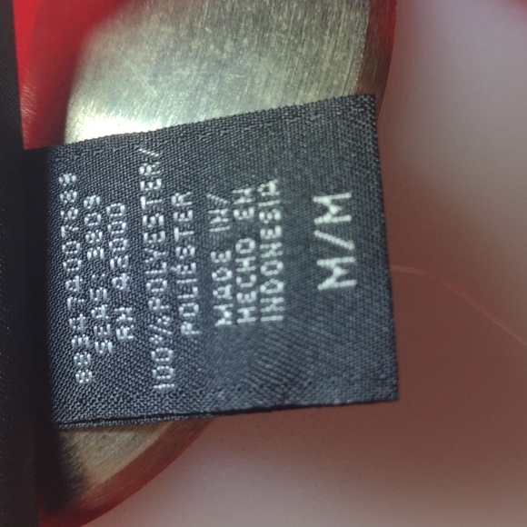 Red polyester scoop neck tank - Picture 3 of 6